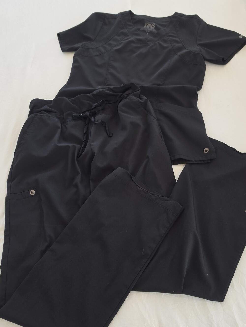 Barco One Women's Black Scrub Set Small